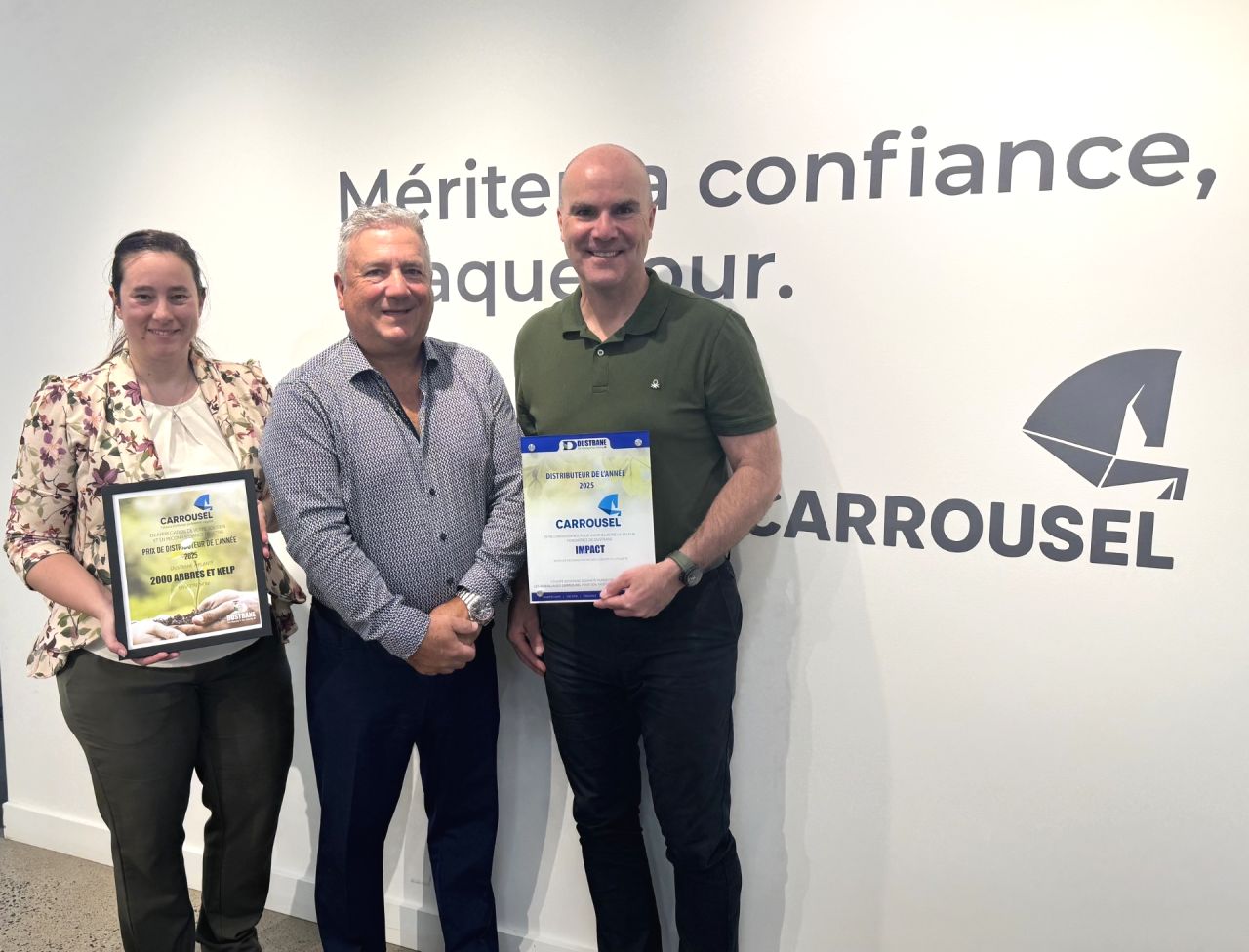 Carrousel: Dustbane's Distributor of the Year!